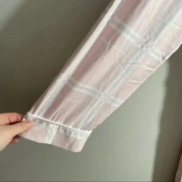 Anne Klein long sleeve notch plaid sleep shirt Pink medium - Picture 5 of 7